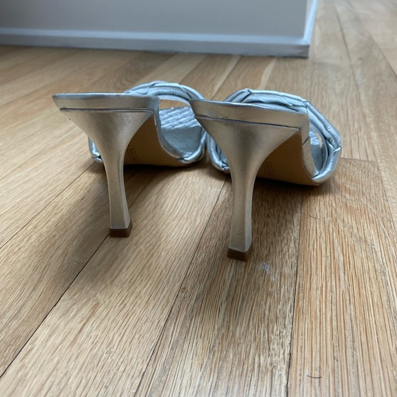 Sold - Picture 2 of 3